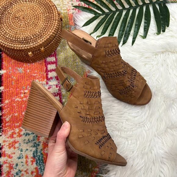 Maurices Shoes - Maurices Neutral Brown Tan Sling Back Ankle Strap Open Toe Heeled Sandals 11
